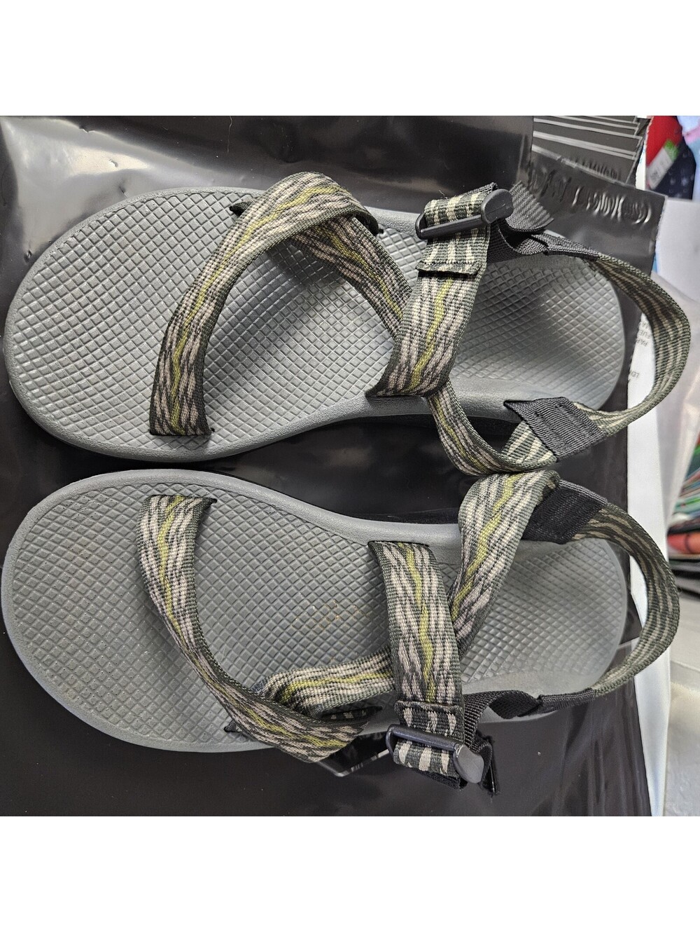 Chaco Men’s Sandals Z1 Fisherman Men 9 Roman Strap Sandal - Picture 10 of 10